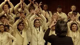 Ma Navu & Sih'r Khalaq (Hebrew & Arabic) - Ulmer Spatzen Chor & The Singing Tree Choir Mumbai