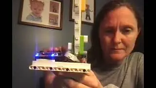 Stoplight using V2 Micro:bit and Ring:bit Bricks Pack