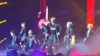 THUNDEROUS + DOMINO + GODS MENU | STRAY KIDS (스트레이 키즈) MANIAC WORLD TOUR | NEWARK | 06/29/22