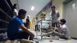 Test mechanic throwing the ball for Aburobocon