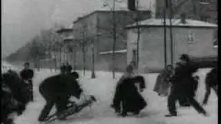 Lumiere. Snowball Fight.