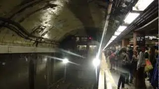 IND R1/R9 arriving at Lexington Avenue-53rd Street (12-03-11)