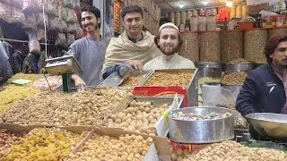 45 Years Old Famous Amir Khan Dry Fruit Shop | Ghanta Ghar Chowk Faisalabad
