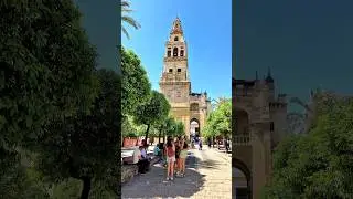 🇪🇦 The Unique Spanish ARCHITECTURE in the gentle rays of the sun 🌞❤️💛❤️ 📍Andaluc&iacute;a, Spain #travel