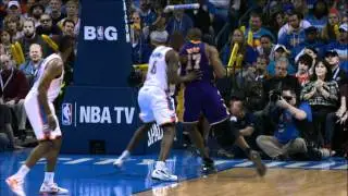 Bynum's monster slam!