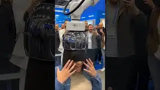 Dubai&rsquo;s Newest AI Salon Robot Will Shock You😱💇&zwj;♀️ AI Instant Curl Machine 4.0 Dubais Future