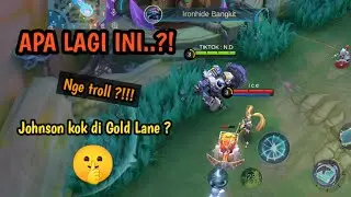 JOHNSON  GOLDLANER 🤣