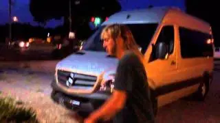 Hedge destruction with the Legend