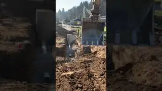 Nalaganje kamiona cat 323e