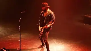 Suffocating Under Words of Sorrow - Bullet For My Valentine Boston House of Blues 1080p 60f