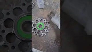 This small pulley ads efficiency for a high pivot Kavenz frame 🚀