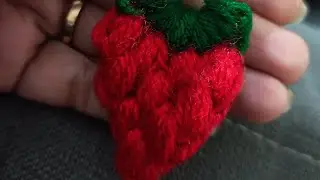 Handmade Strawberry 🍓 with crochet 🧶#crochet #crochettutorial #crochetlove #trending #shortsvideo 