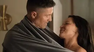 The Rookie 8x02: Lucy gives Tim Mental kisses!