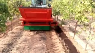 Vineyard compost spreader