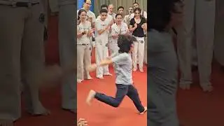 Hulkinho doing his solo at Capoeira Mal&ecirc;s Seattle event