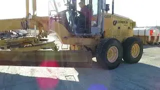GovDeals: 1997 Champion Motor Grader