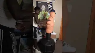 Unboxing my punching dummy