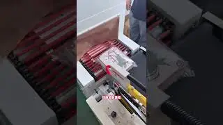 Fully automatic heat shrink packaging machine plastic packaging gift box, the manufacturer's real