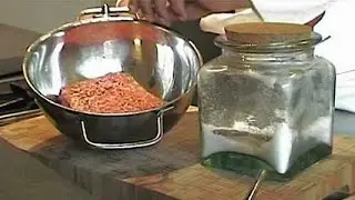 Hamburger Patty w&uuml;rzen und formen