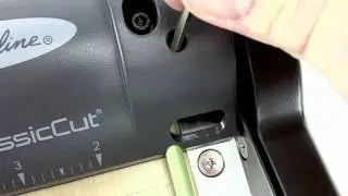 Swingline ClassicCut Laser 15 Guillotine Paper Trimmer Demo
