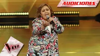Con mucha pasión concursante canta 