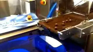 Selmi TRUFFLE machine by HENK KOENEN