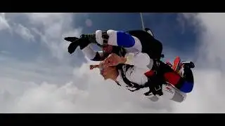 Skok Ze Spadochronem - SkyDive Warszawa 2017