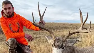 Old bruiser Sask Mule deer hunt 2020