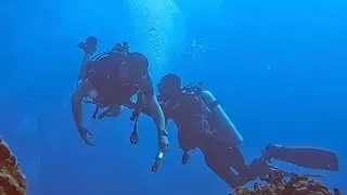 SCUBA DIVING ACCIDENT waiting to happen - A Case of Bad Buoyancy