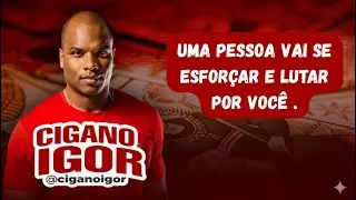 UMA PESSOA VAI SE ESFORÇAR E LUTAR POR VOCÊ + LETRA INICIAL! #tarot #tarotreading