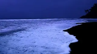 Ocean Waves for Deep Sleep - Nature White Noise With A Dark Screen And Rolling Waves