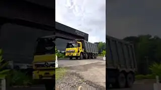 Bharatbenz 12 wheeler heavy duty tipper truck #bs6 #viralvideo #viral #automobile