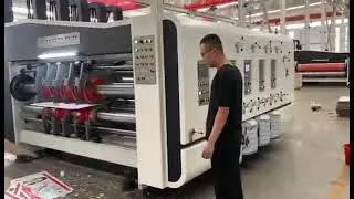 QHPACK Flexo Four Colors Carton Box Printing Slotting Machine / M&aacute;quina de impresi&oacute;n de cart&oacute;n
