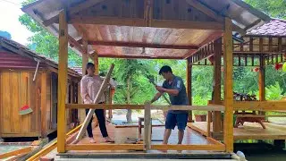 DAU quickly renovated the wooden CABIN before his wife gave birth. Forest Life