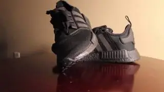 Adidas NMD R1 Triple Black Mesh 3M vs Ribbed 3M