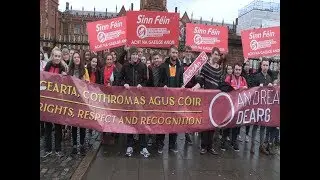 Queen's University students demand Irish Language Rights