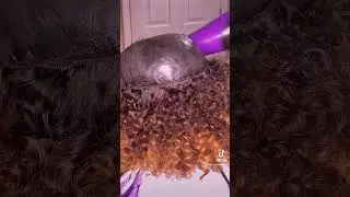 QUICK WEAVE | CURLY MOHAWK #quickweave #freetress #gluelesswigs #hair #curlyhair #curlyhairstyles