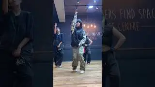 Pinnak 😎🥷🏻OG C-WALK  #yeardown #dance