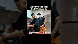 Bro&rsquo;s trying to cook EMPANADAS💀#cook #empanadasargentinas #argentina #messi #stream #shelove