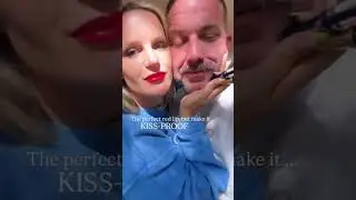 Happy International Kissing Day! 💋