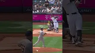 3 pitches, 3 home runs 🔥