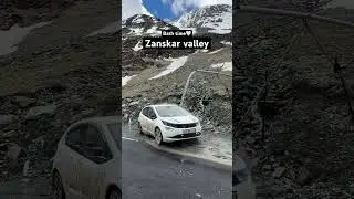 Tata altroz taking a bath in glacier water🤍 #tataaltroz #automobile #tatamotors #altrozoffroad