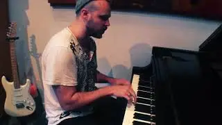 Adrian Hibbs - Silk Blue Birds BTS session {Free DL}