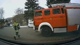[INSIDE VIEW] ELW+HLF Feuerwehr Oelsnitz Ölspur mit Gefahr