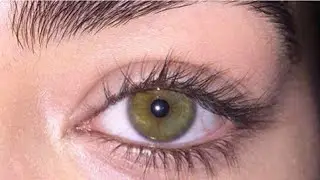 𝓰reen eyes