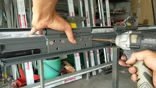 Cách lắp lề 4D SevenDay cho cửa nhôm Xingfa, Lề có thể chỉnh khe hở bằng cách nào?