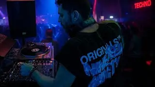 TECHNO MINIMAL by Carlos Fresneda
