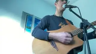 Creep de Radiohead reprise par Ukeolive