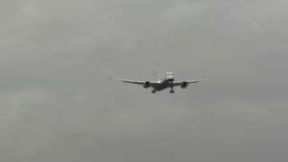 British Airways Boeing 787-800(Dreamliner)  G-ZBJC Landing London Heathrow 09L