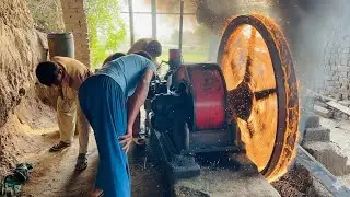 Pakistani Mechanic Cold Start Diesel Engine | Winter Morning Hack